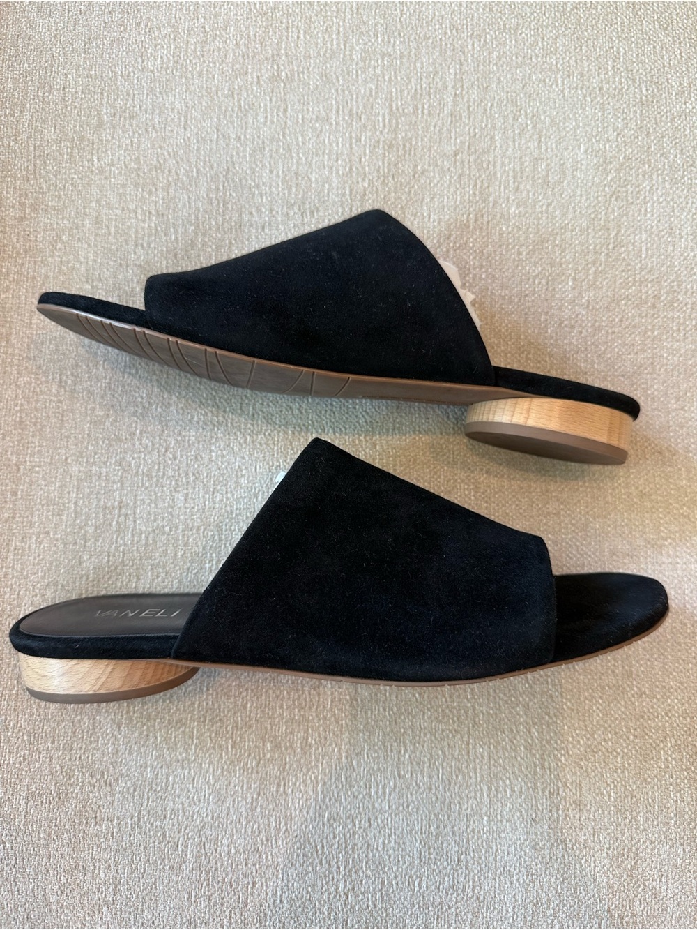 Vaneli Black Suede Sandal